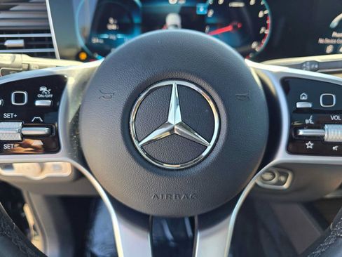 Used 2021 Mercedes-Benz GLE 350 4MATIC image 24