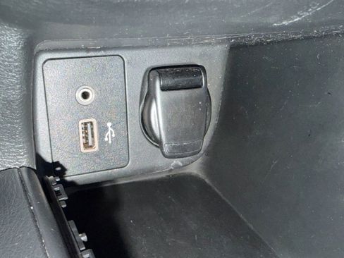 Used 2020 Nissan Versa SV image 19