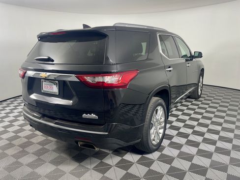 Used 2021 Chevrolet Traverse High Country w/ LPO, Floor Liner Package image 5