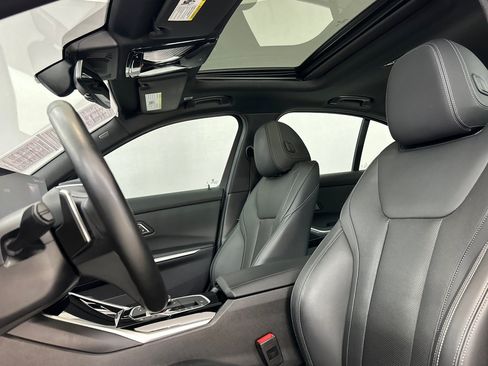 Certified 2023 BMW 330i Sedan RWD image 15