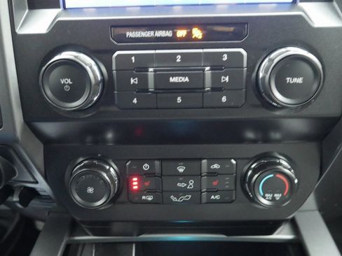 Used 2020 Ford F150 XLT w/ Equipment Group 302A Luxury image 18