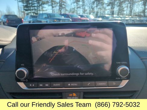 Used 2022 Nissan Altima 2.5 SR image 22