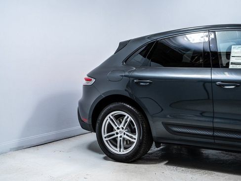 New 2026 Porsche Macan AWD/4WD image 11