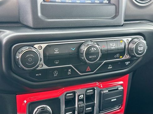 Used 2022 Jeep Wrangler Unlimited Sport S image 15