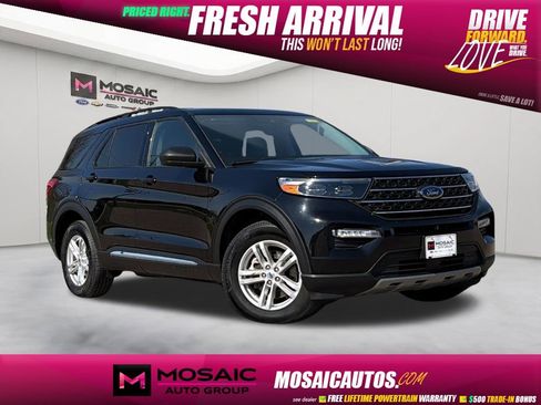 Used 2023 Ford Explorer XLT w/ Equipment Group 202A AWD/4WD image 1