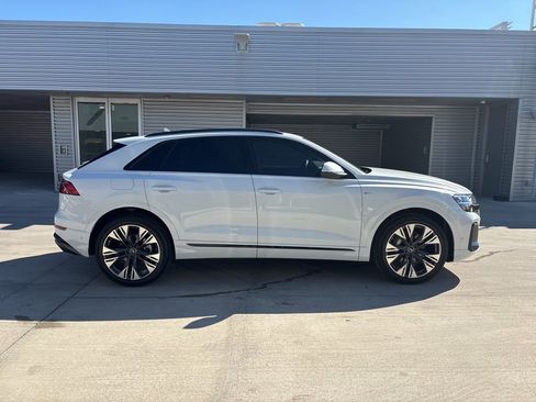 New 2026 Audi Q8 Premium Plus image 4