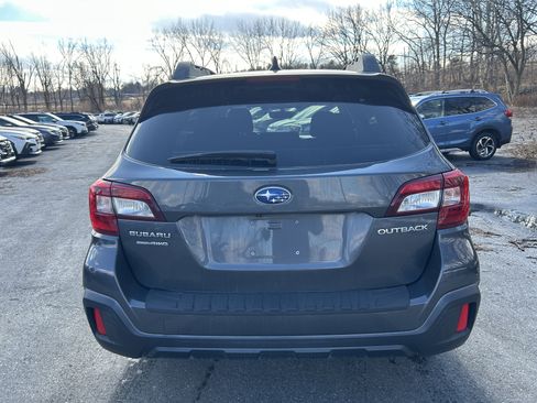 Used 2019 Subaru Outback 2.5i Premium image 2