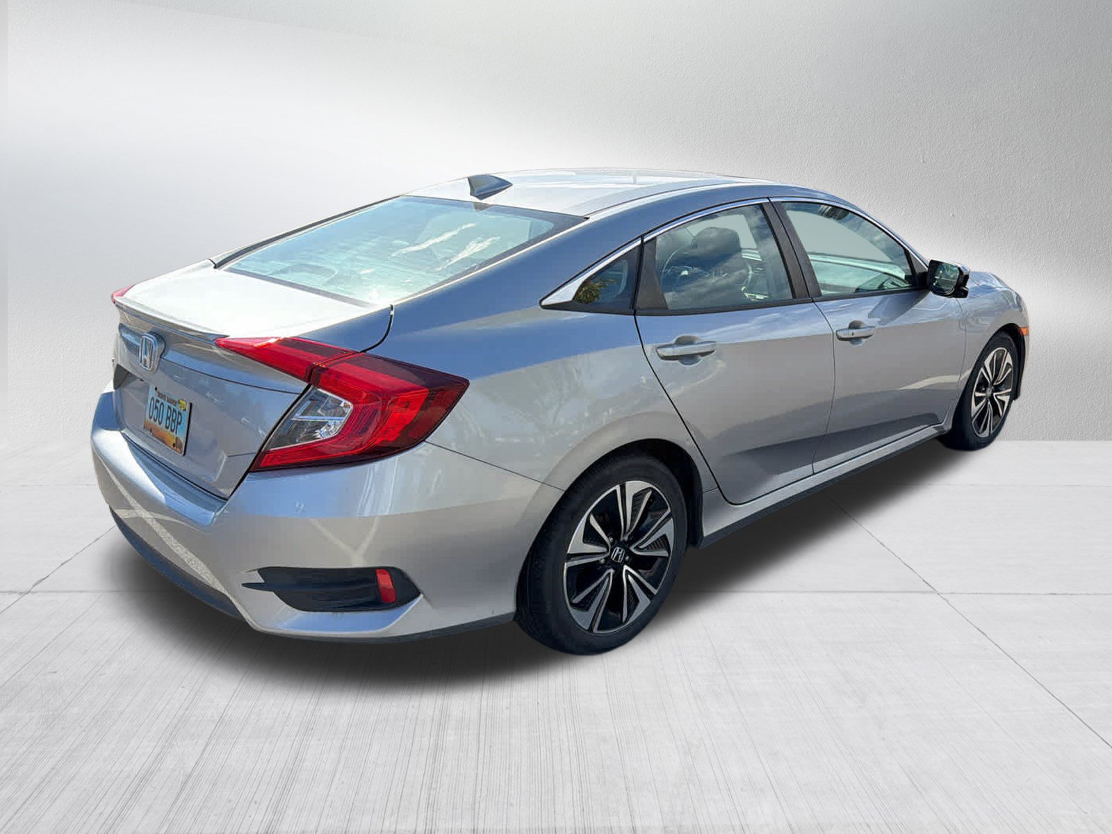 Used 2016 Honda Civic EX-L image 5