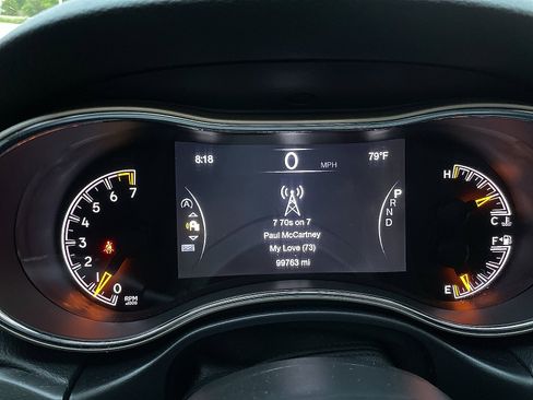 Used 2017 Jeep Grand Cherokee Limited image 43