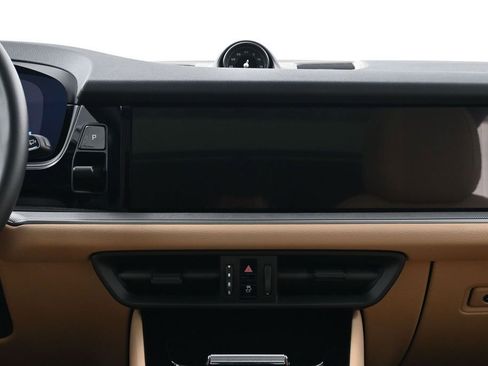 Certified 2026 Porsche Cayenne S AWD/4WD image 11