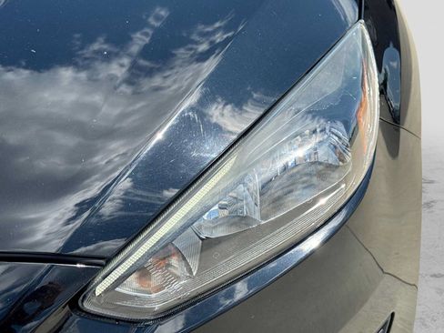 Used 2016 Ford Focus SE w/ Equipment Group 201A FWD image 10
