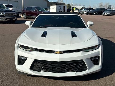 Used 2016 Chevrolet Camaro SS image 32