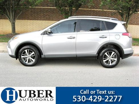 Used 2017 Toyota RAV4 XLE image 2