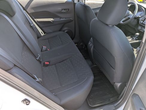 Used 2023 Nissan Kicks SV FWD image 29