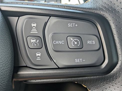 New 2025 Jeep Wrangler Unlimited Rubicon 392 image 29