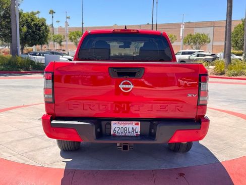 Certified 2023 Nissan Frontier SV w/ Technology Package RWD image 7