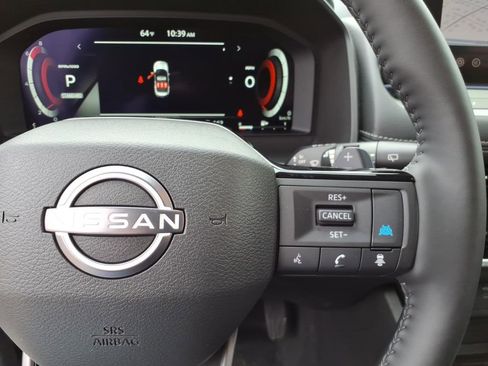 Certified 2025 Nissan Rogue SL w/ SL Premium Package FWD image 10