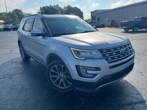 Used 2017 Ford Explorer Limited AWD/4WD image 1