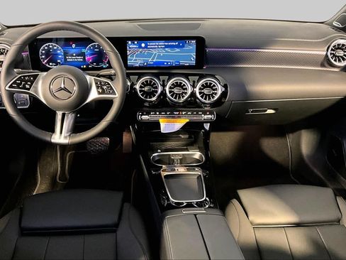 New 2026 Mercedes-Benz CLA 250 4MATIC image 7