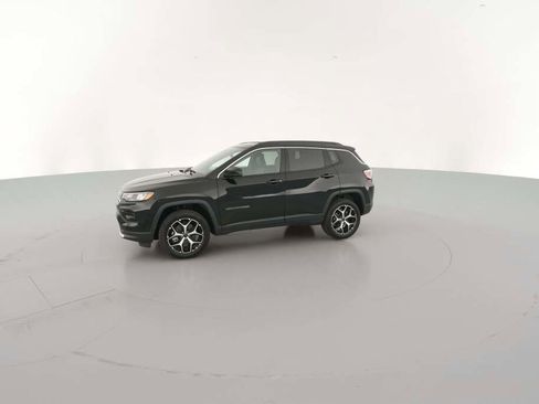 New 2026 Jeep Compass Limited image 5