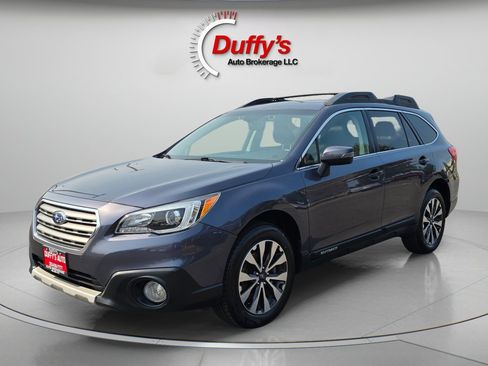 Used 2016 Subaru Outback 3.6R Limited AWD/4WD image 17