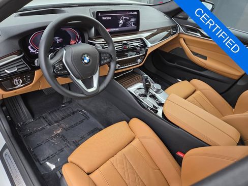 Certified 2023 BMW 540i w/ Premium Package RWD image 29