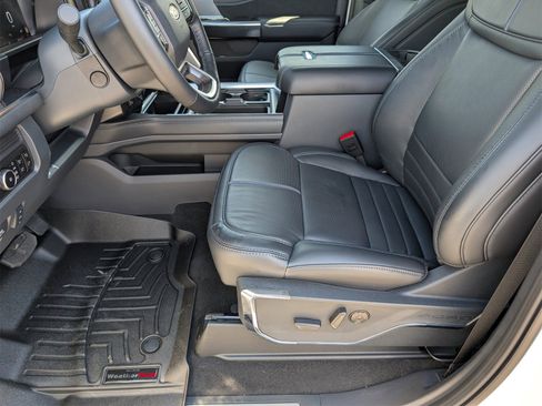 New 2026 Ford F250 Platinum image 15