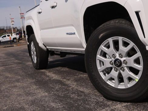 New 2026 Toyota Tacoma SR5 image 3