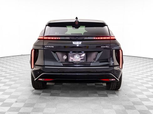 Used 2024 Cadillac Lyriq Luxury w/ LPO, Floor Liner Package image 5