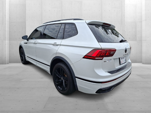 Certified 2023 Volkswagen Tiguan SE R-Line AWD/4WD image 4
