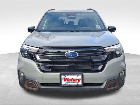 Used 2025 Subaru Forester Sport AWD/4WD image 2