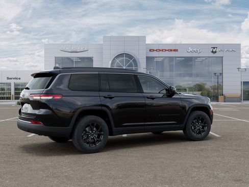 New 2026 Jeep Grand Cherokee L 4WD image 30