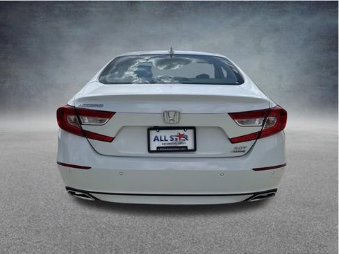 Used 2020 Honda Accord Touring image 7