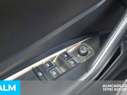 Used 2024 Volkswagen Jetta S image 32