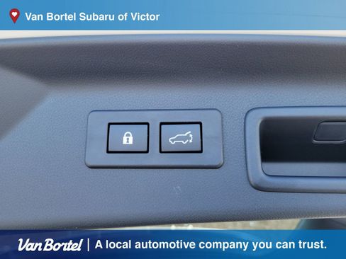 Certified 2025 Subaru Forester Premium image 26