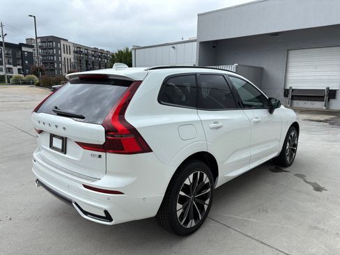 Used 2026 Volvo XC60 B5 Plus w/ Protection Package Premier image 9
