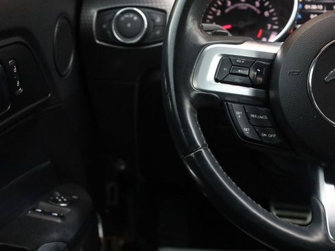 Used 2018 Ford Mustang GT Premium w/ GT Performance Package RWD image 23