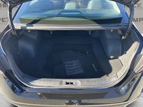 Used 2024 Nissan Altima 2.5 SV image 26