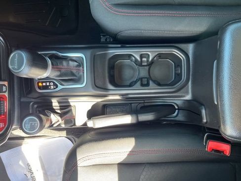Used 2021 Jeep Gladiator Rubicon w/ LED Lighting Group AWD/4WD image 14