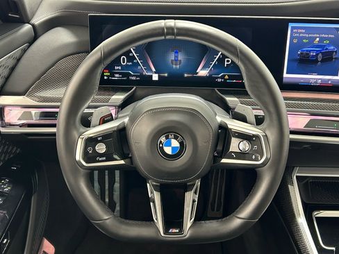 Used 2023 BMW 760i xDrive AWD/4WD image 12