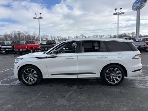 Used 2023 Lincoln Aviator Grand Touring w/ Equipment Group 301A image 5