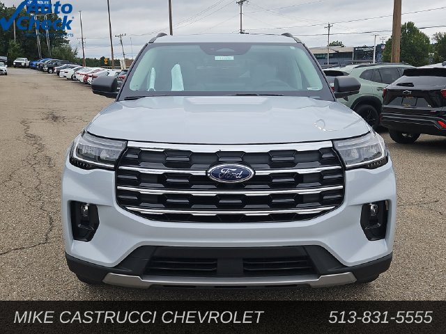 Used 2025 Ford Explorer Active w/ Active Comfort Package AWD/4WD image 8