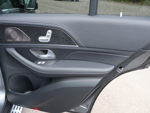 New 2026 Mercedes-Benz GLE 450 4MATIC image 16