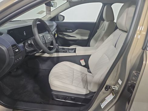 New 2026 Nissan Sentra SL w/ Floor Mat Package image 10