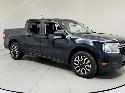 Used 2022 Ford Maverick Lariat w/ Equipment Group 500A Standard AWD/4WD image 7
