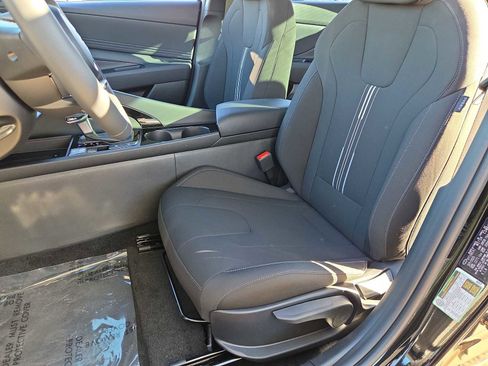 New 2026 Hyundai Elantra SEL Sport Premium image 16