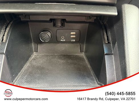 Used 2016 Subaru Legacy 2.5i Limited image 26