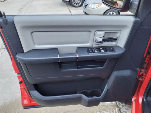 Used 2012 RAM 1500 Big Horn w/ Luxury Group image 19