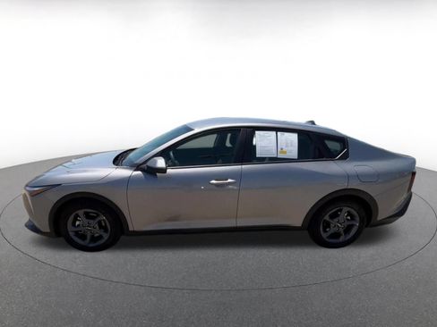Used 2025 Kia K4 FWD image 9