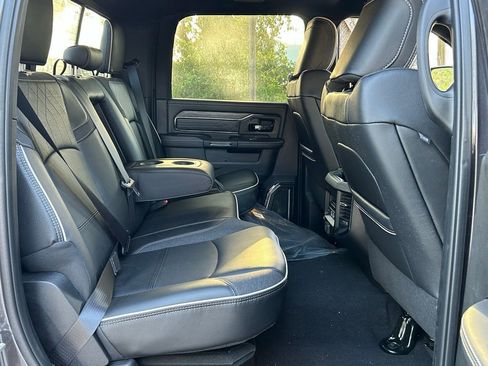 New 2025 RAM 3500 Limited image 31